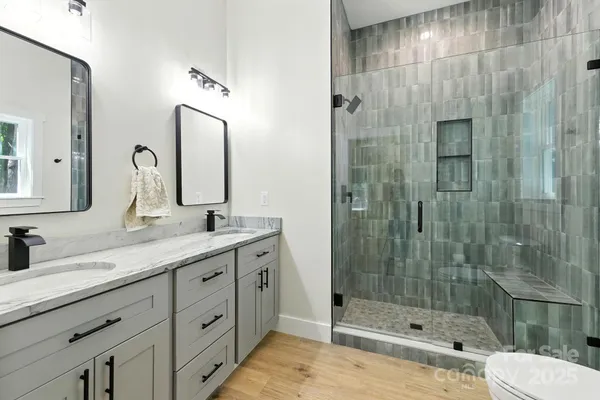 $610,000 | 939 Rocky Mountain Road, Lake Toxaway, NC 28747