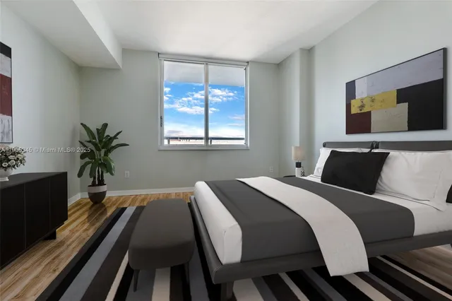 $2,775 | 335 South Biscayne Boulevard, Unit 3904, Miami, FL 33131