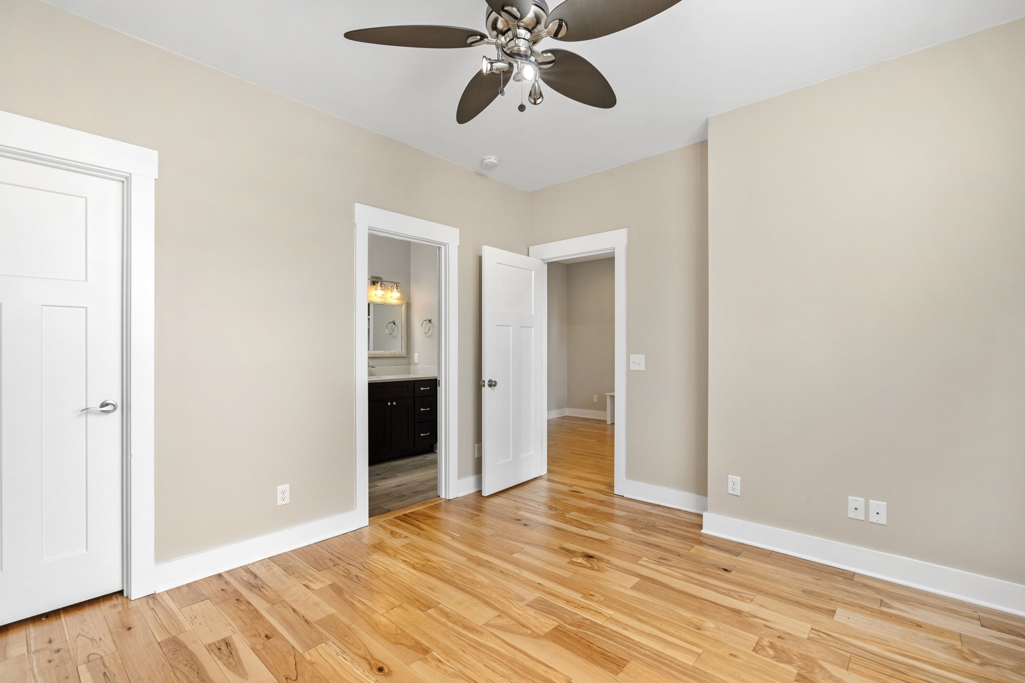 5725 Morrow Road Nashville, TN 37209 - Photo 24 of 35