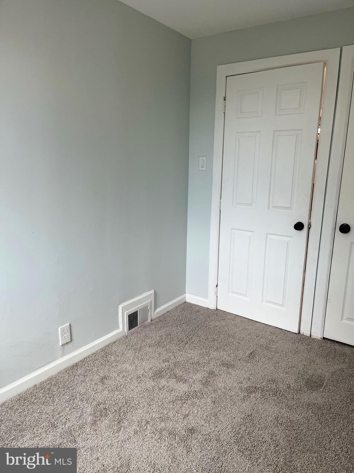1132 South Merrimac Road Camden, NJ 08104 - Photo 17 of 26