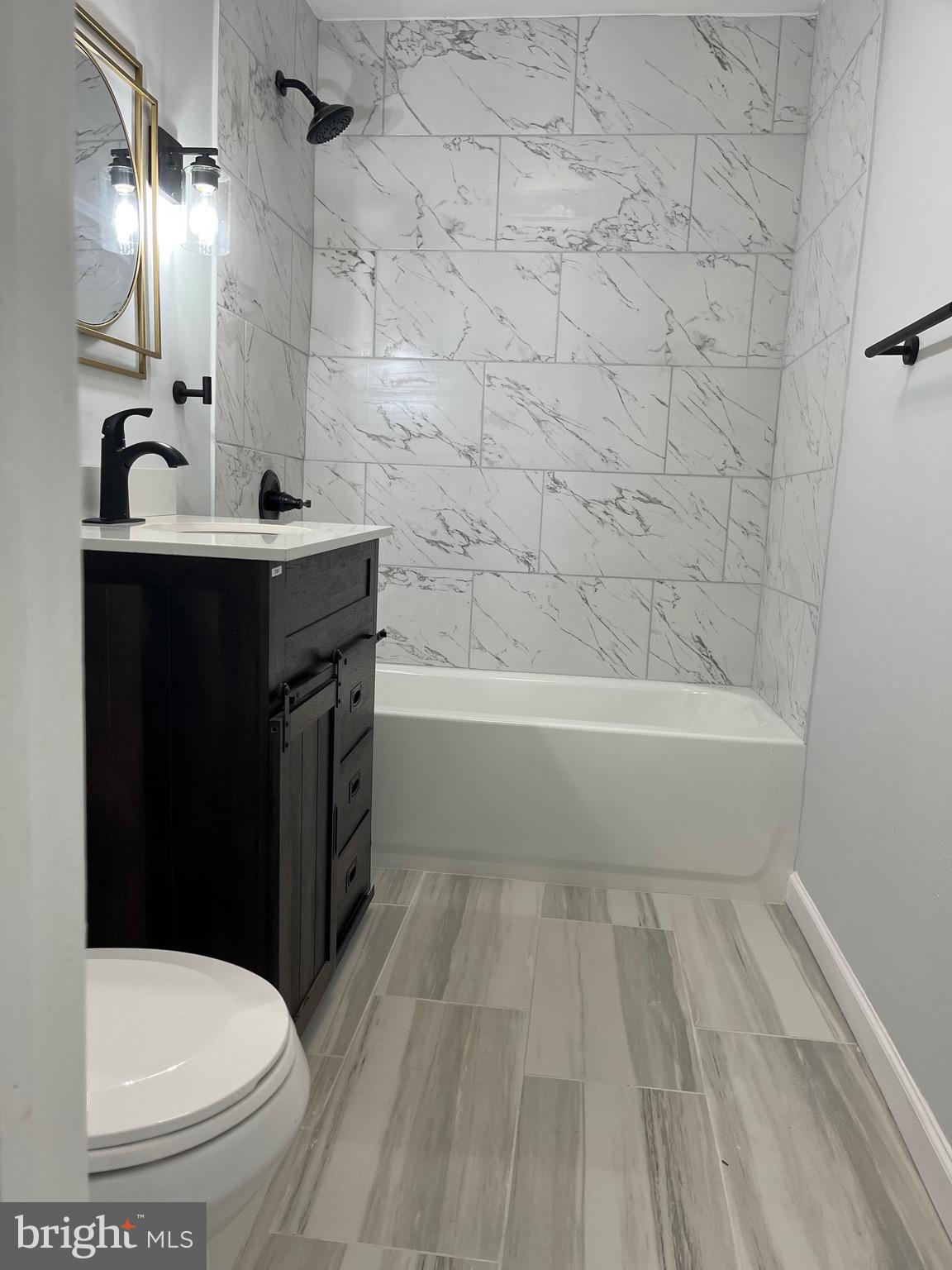 1132 South Merrimac Road Camden, NJ 08104 - Photo 3 of 26