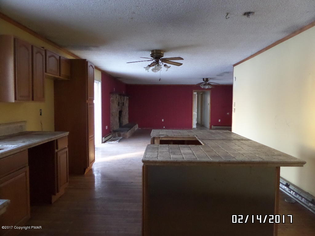 154 Doll Road Stroudsburg, PA 18360 - Photo 5 of 10 SAM_9013
