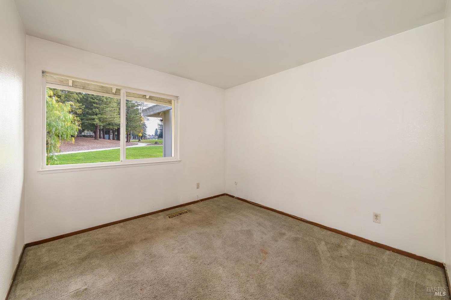 1068 San Francisco Way Rohnert Park, CA 94928 - Photo 21 of 32