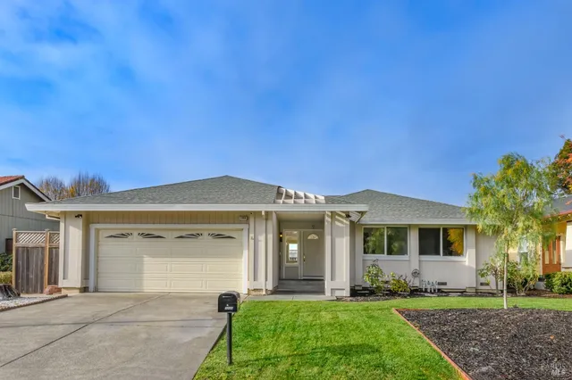 $679,000 | 1068 San Francisco Way, Rohnert Park, CA 94928