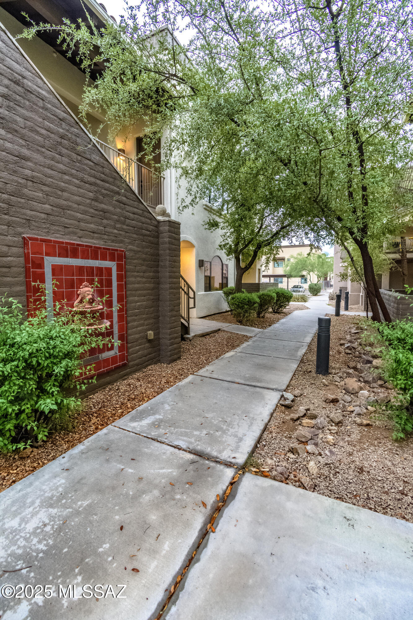 2010 East River Road, Unit 102 Tucson, AZ 85718 - Photo 16 of 19