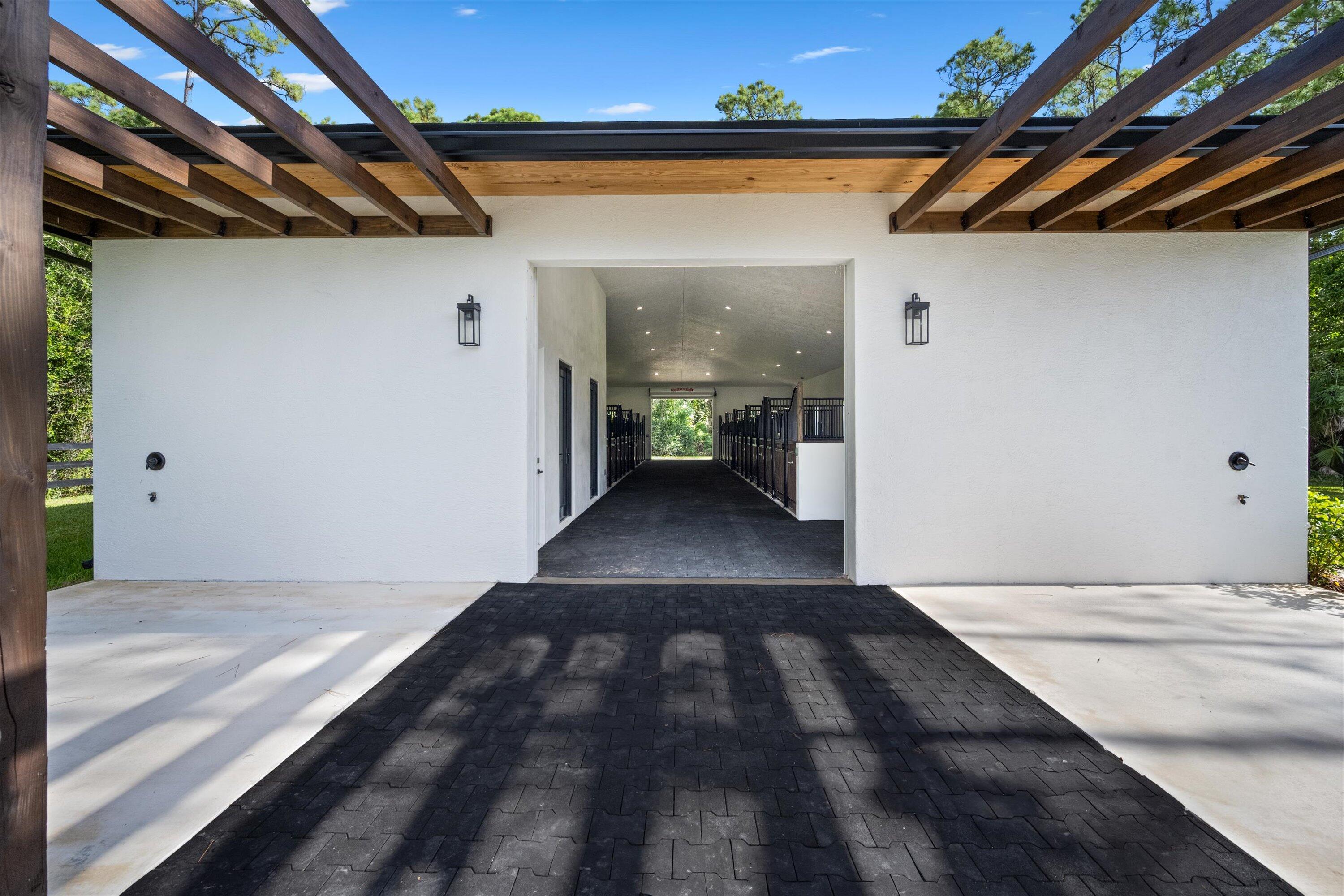 14479 Halter Road Wellington, FL 33414 - Photo 18 of 77 50-DSC_7025