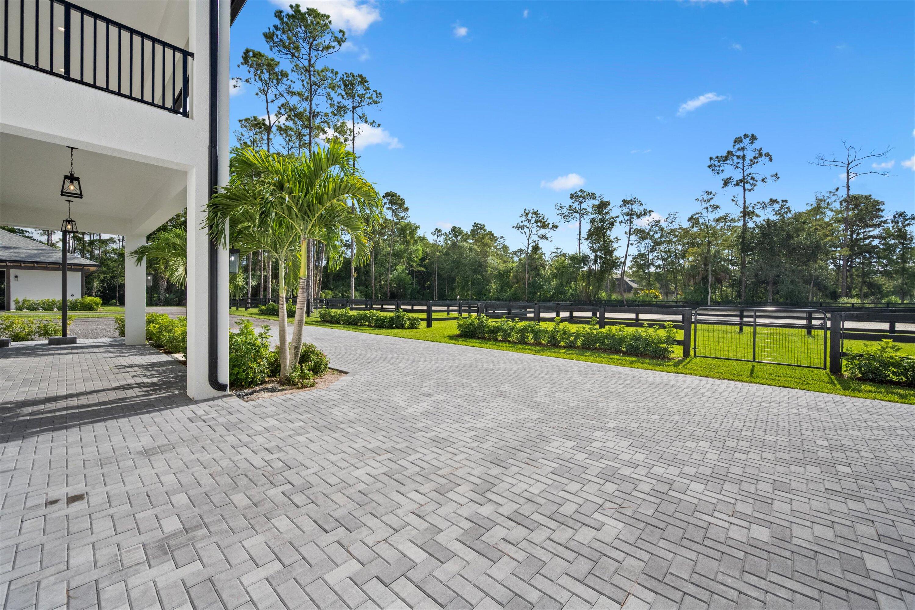 14479 Halter Road Wellington, FL 33414 - Photo 70 of 77 16-DSC_6968