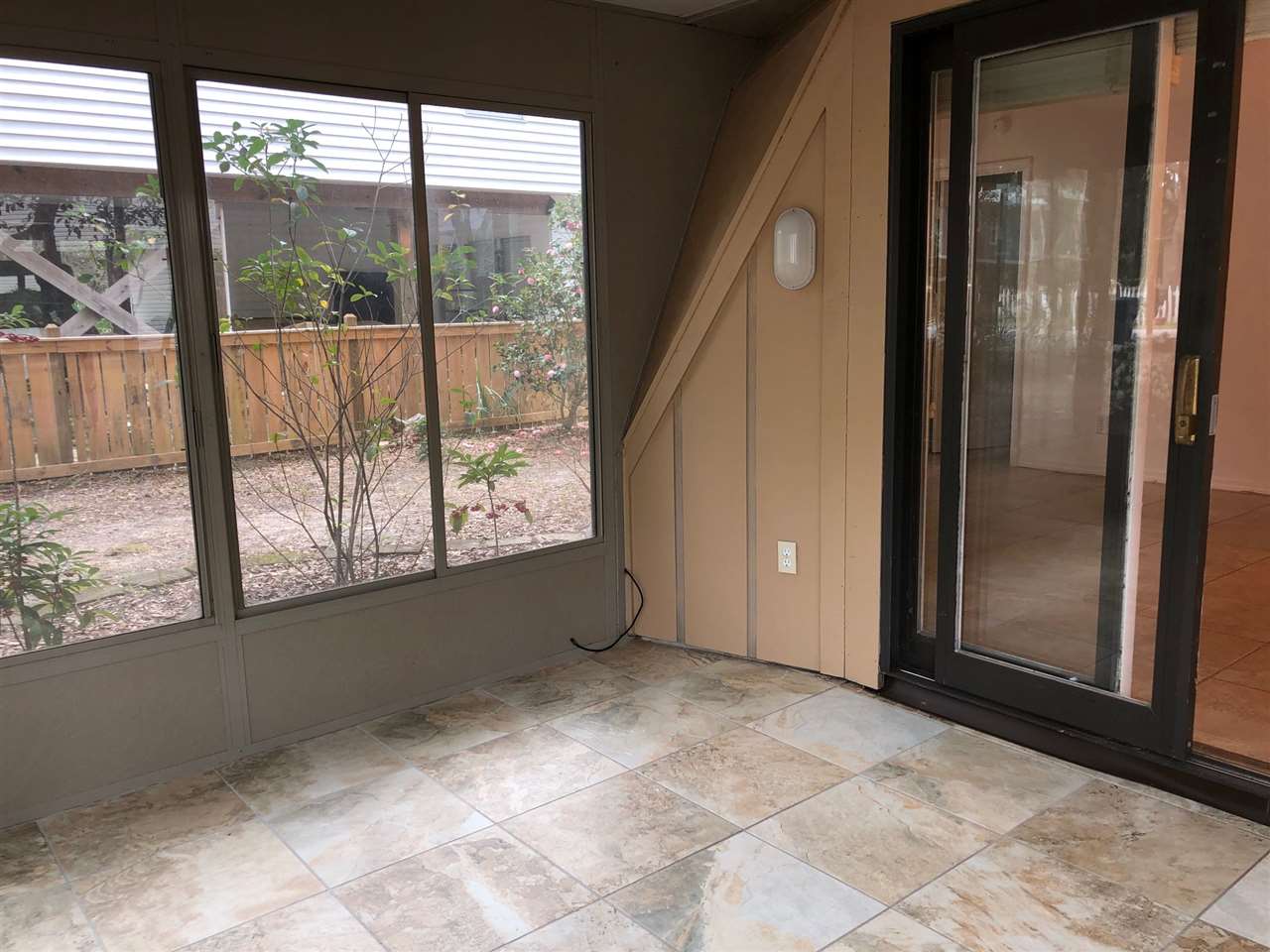 5533 Mobile Avenue Orange Beach, AL 36561 - Photo 18 of 37 Sunroom