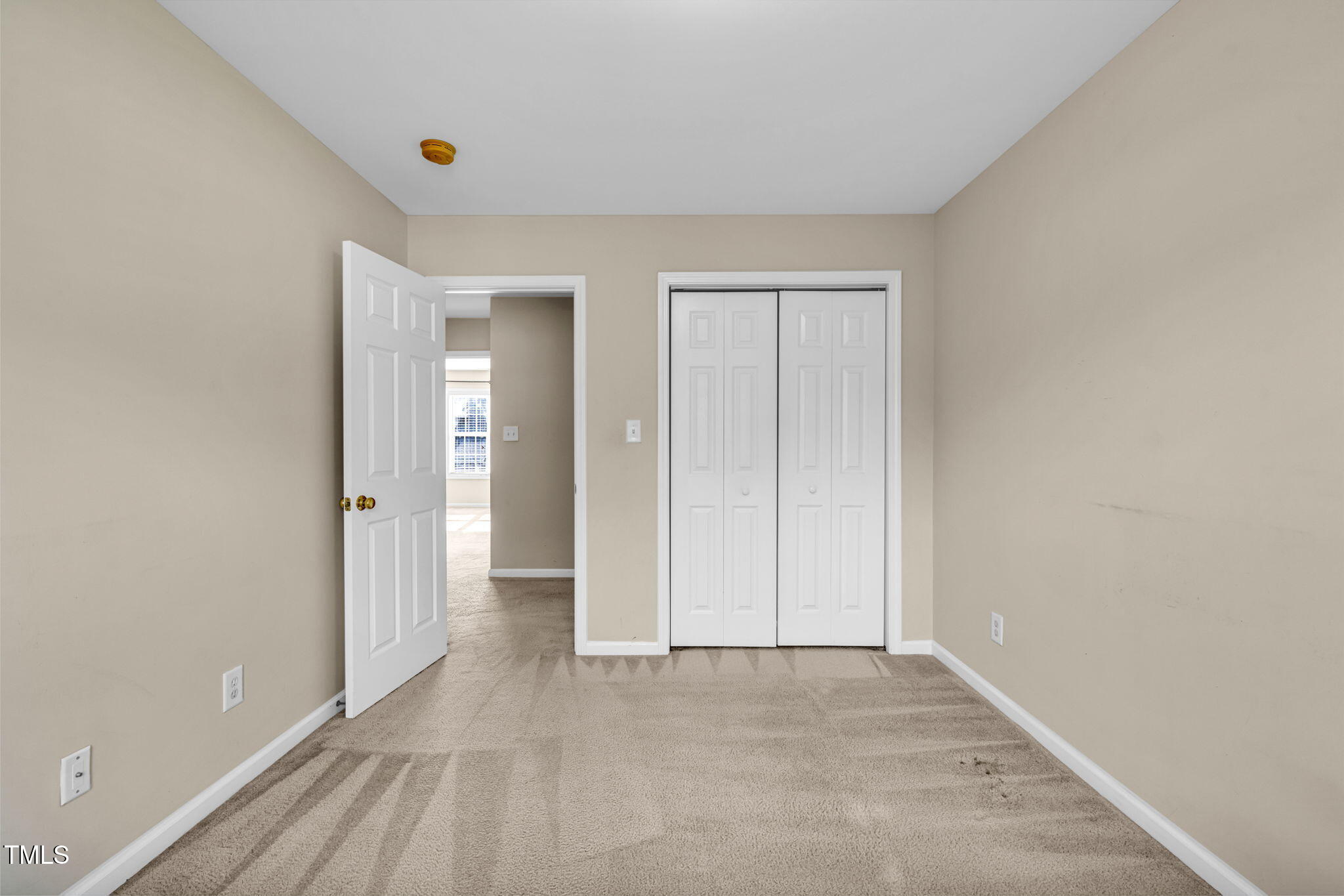 2737 Andover Glen Road Raleigh, NC 27604 - Photo 28 of 36