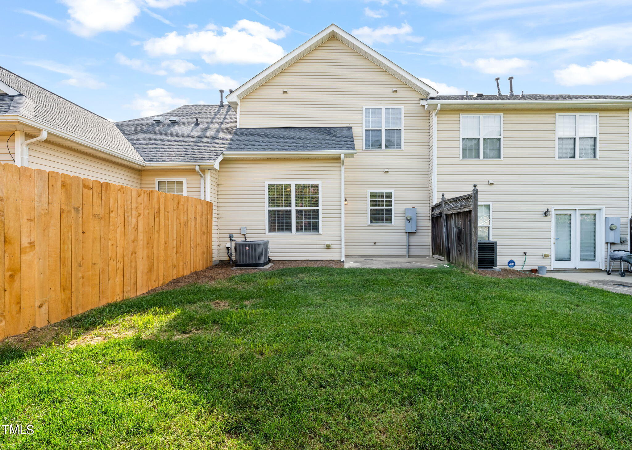 2737 Andover Glen Road Raleigh, NC 27604 - Photo 34 of 36 a view of a back yard of the house