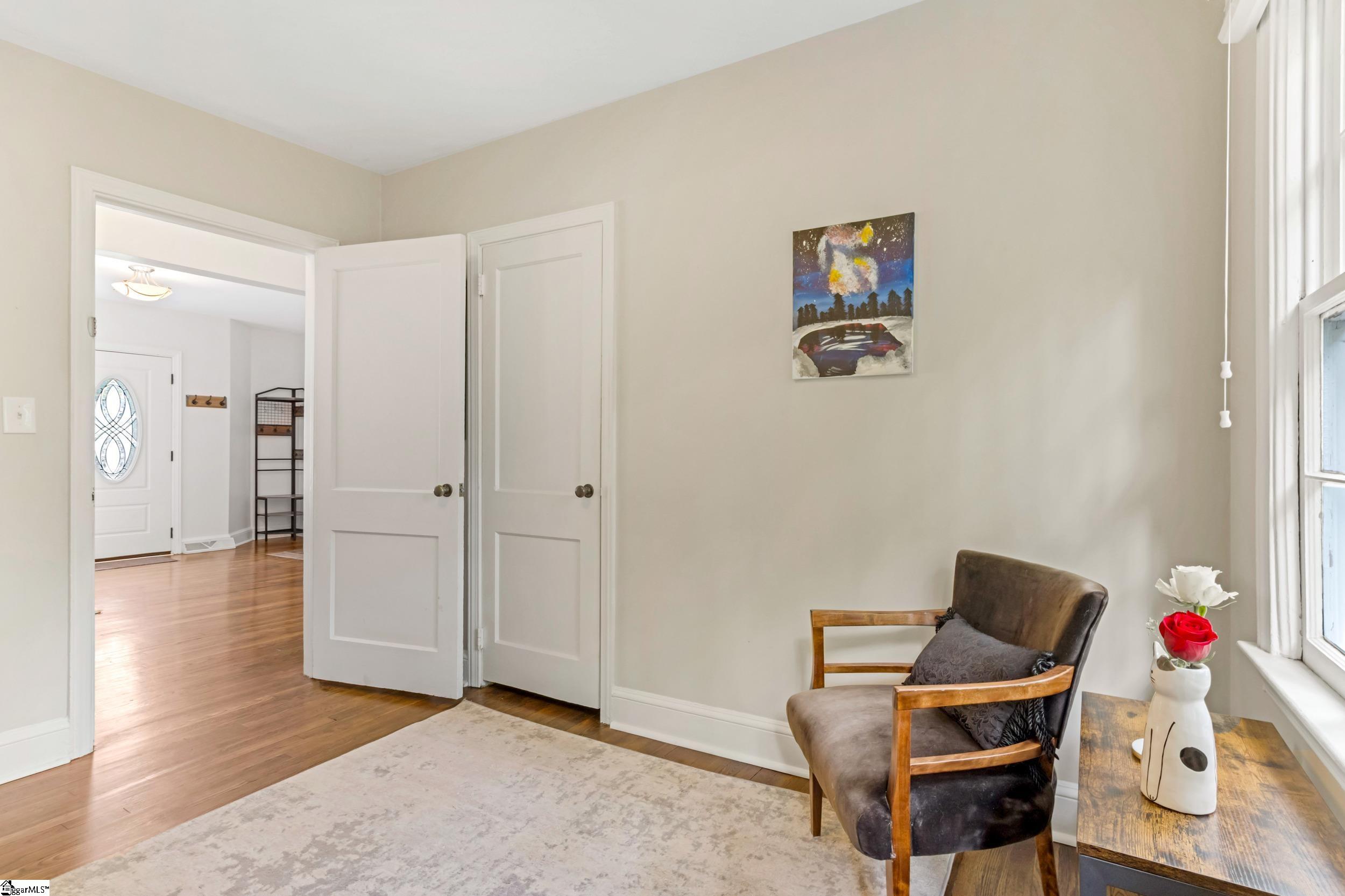 137 Cleveirvine Avenue Greenville, SC 29607 - Photo 26 of 41
