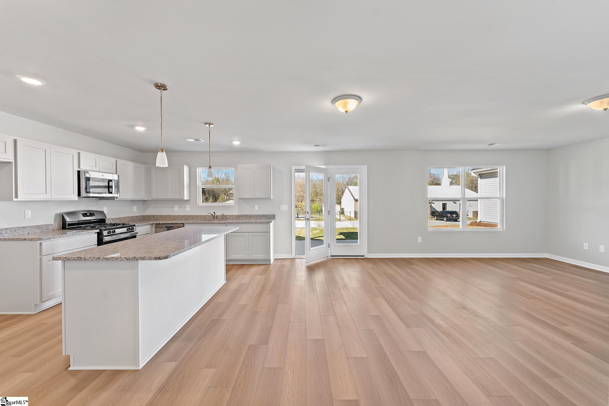 7222 Heirloom Lane Inman, SC 29349 - Photo 7 of 33