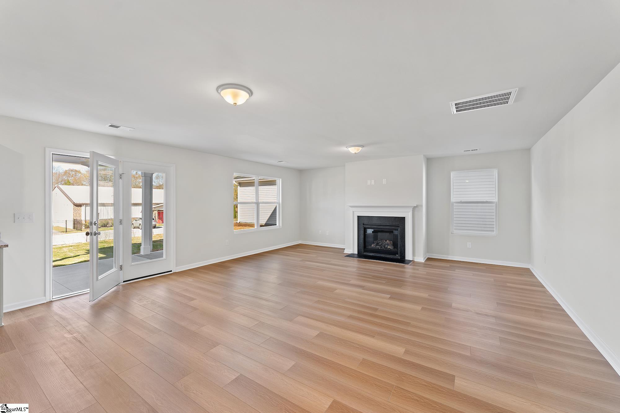 7222 Heirloom Lane Inman, SC 29349 - Photo 8 of 33