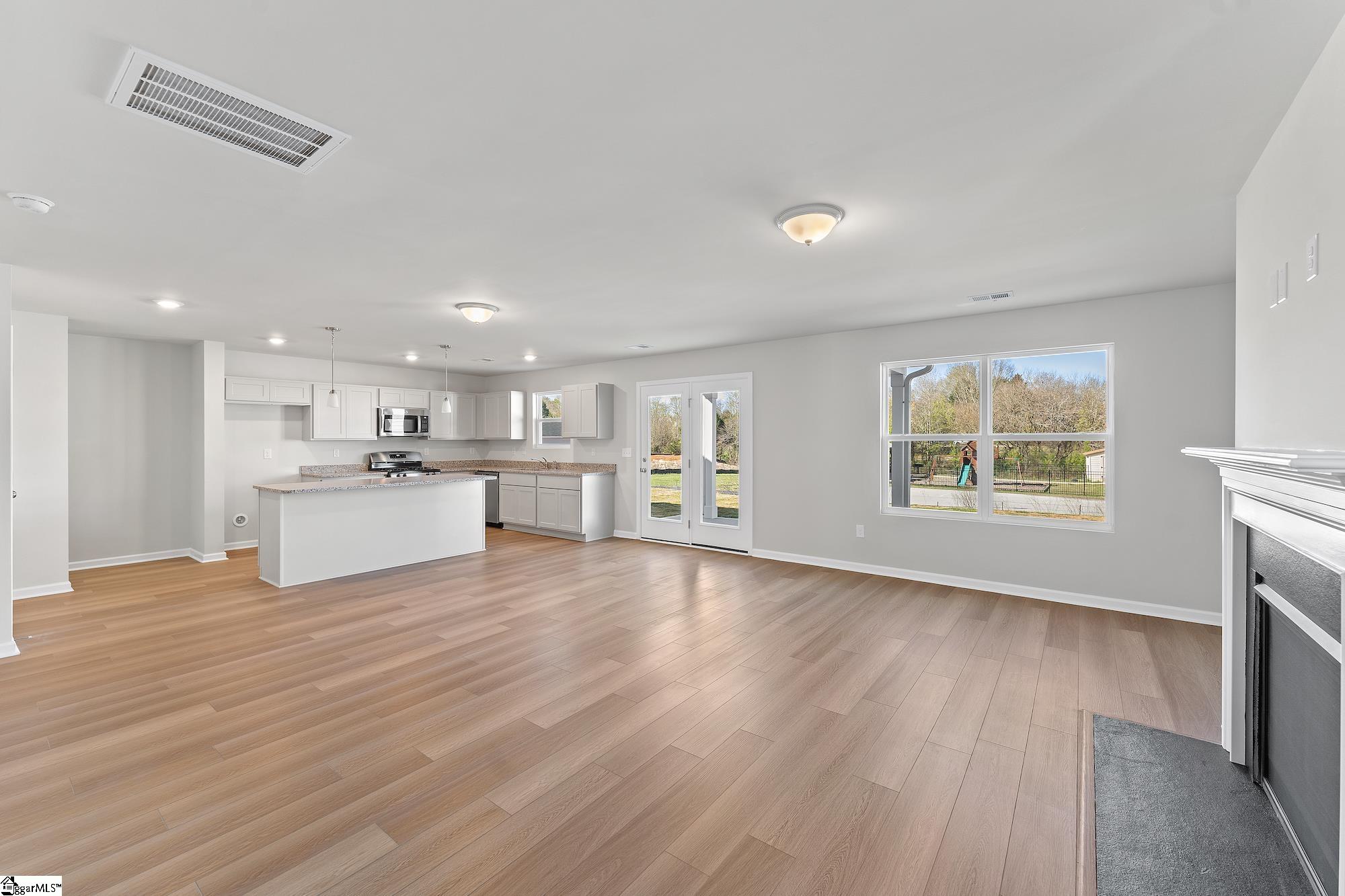 7222 Heirloom Lane Inman, SC 29349 - Photo 9 of 33