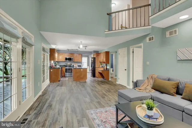 $449,900 | 1719 Bennington Drive, Harrisburg, PA 17112