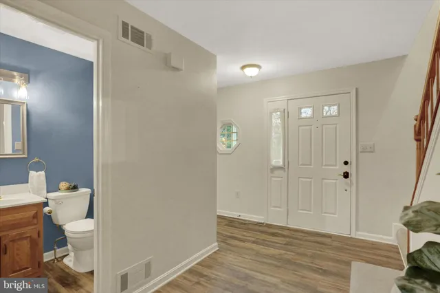 $449,900 | 1719 Bennington Drive, Harrisburg, PA 17112