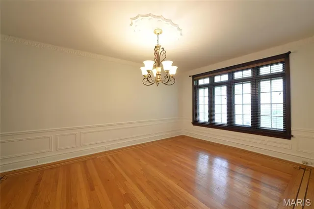 $3,150 | 7574 York Drive, Clayton, MO 63105