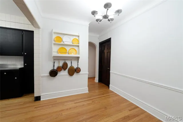 $3,150 | 7574 York Drive, Clayton, MO 63105