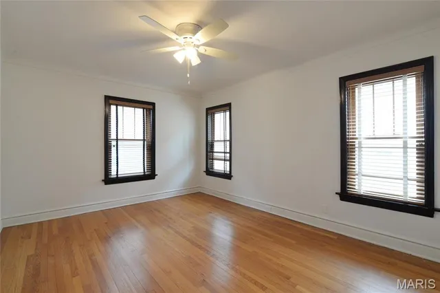 $3,150 | 7574 York Drive, Clayton, MO 63105