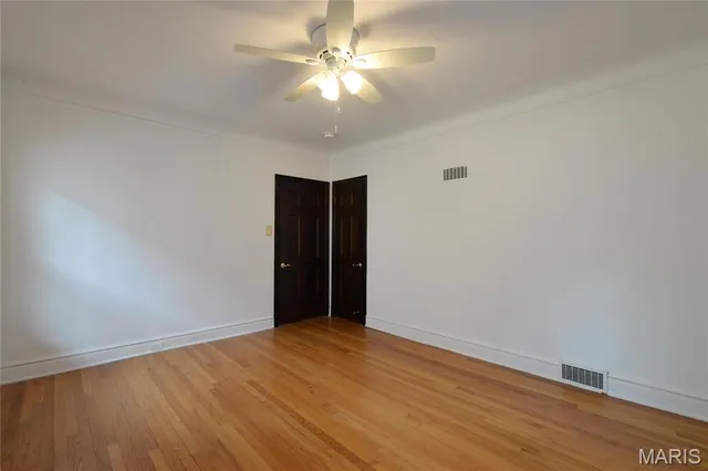 $3,150 | 7574 York Drive, Clayton, MO 63105