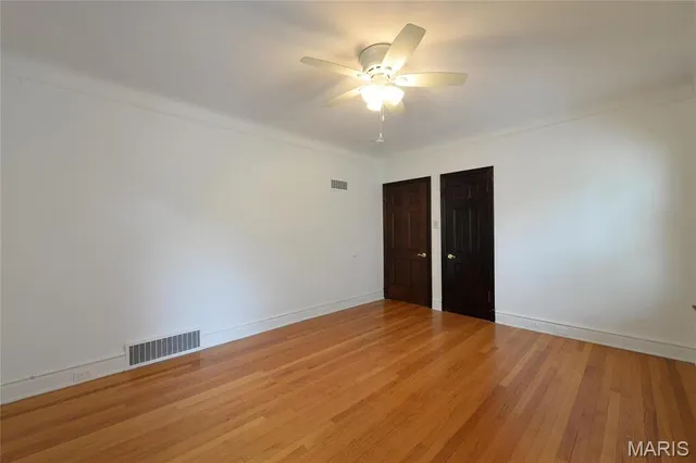 $3,150 | 7574 York Drive, Clayton, MO 63105