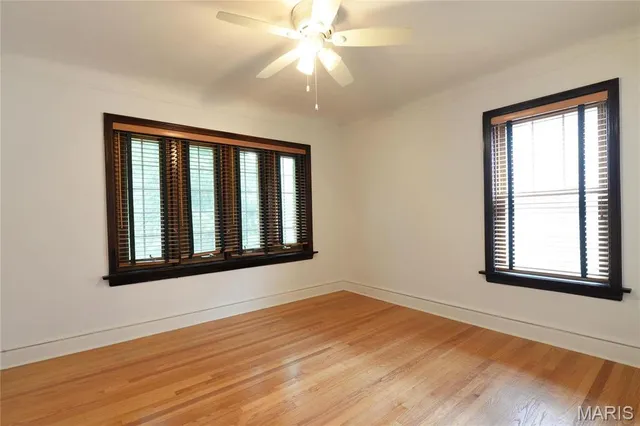 $3,150 | 7574 York Drive, Clayton, MO 63105