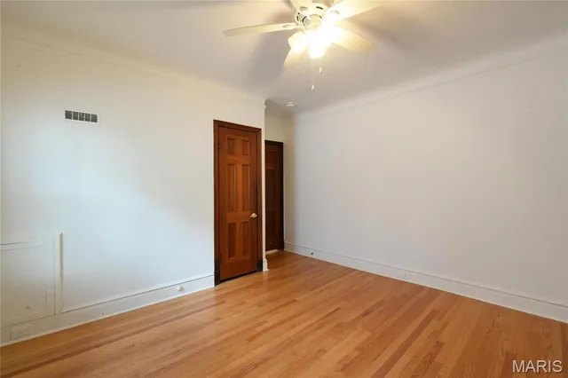 $3,150 | 7574 York Drive, Clayton, MO 63105