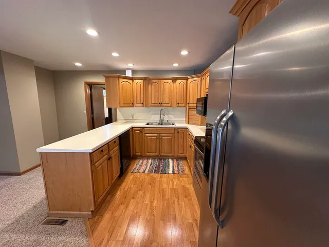 $675,000 | 1300 Shoal Creek Road, Unit 1, Murphysboro, IL 62966