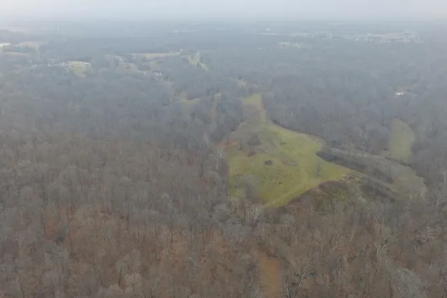 $675,000 | 1300 Shoal Creek Road, Unit 1, Murphysboro, IL 62966