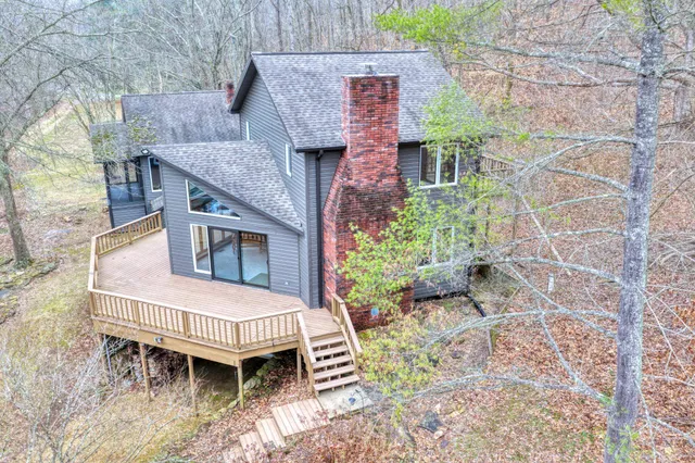 $675,000 | 1300 Shoal Creek Road, Unit 1, Murphysboro, IL 62966