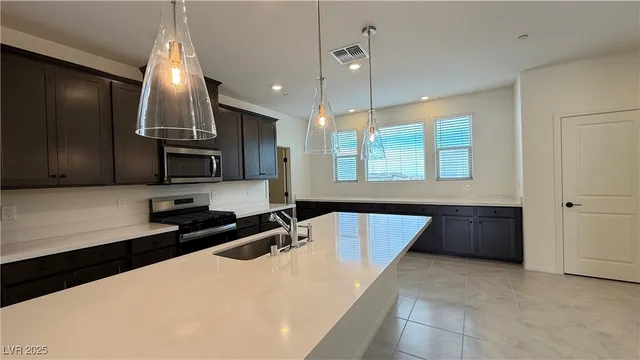 $2,945 | 1545 Bat Hawk Street, Las Vegas, NV 89138