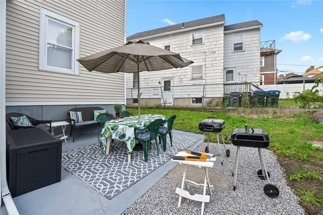 $1,650 | 1165 Chalkstone Avenue, Unit 1, Providence, RI 02908
