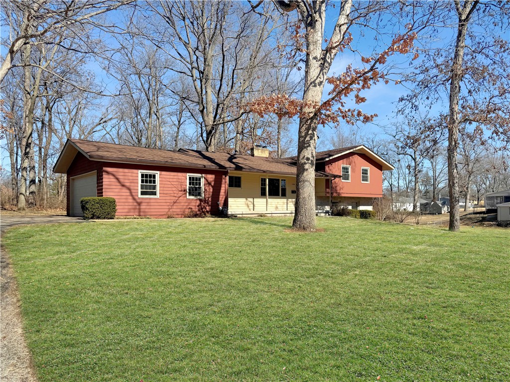 3280 East Oakwood Avenue Decatur, IL 62521 - Photo 4 of 32