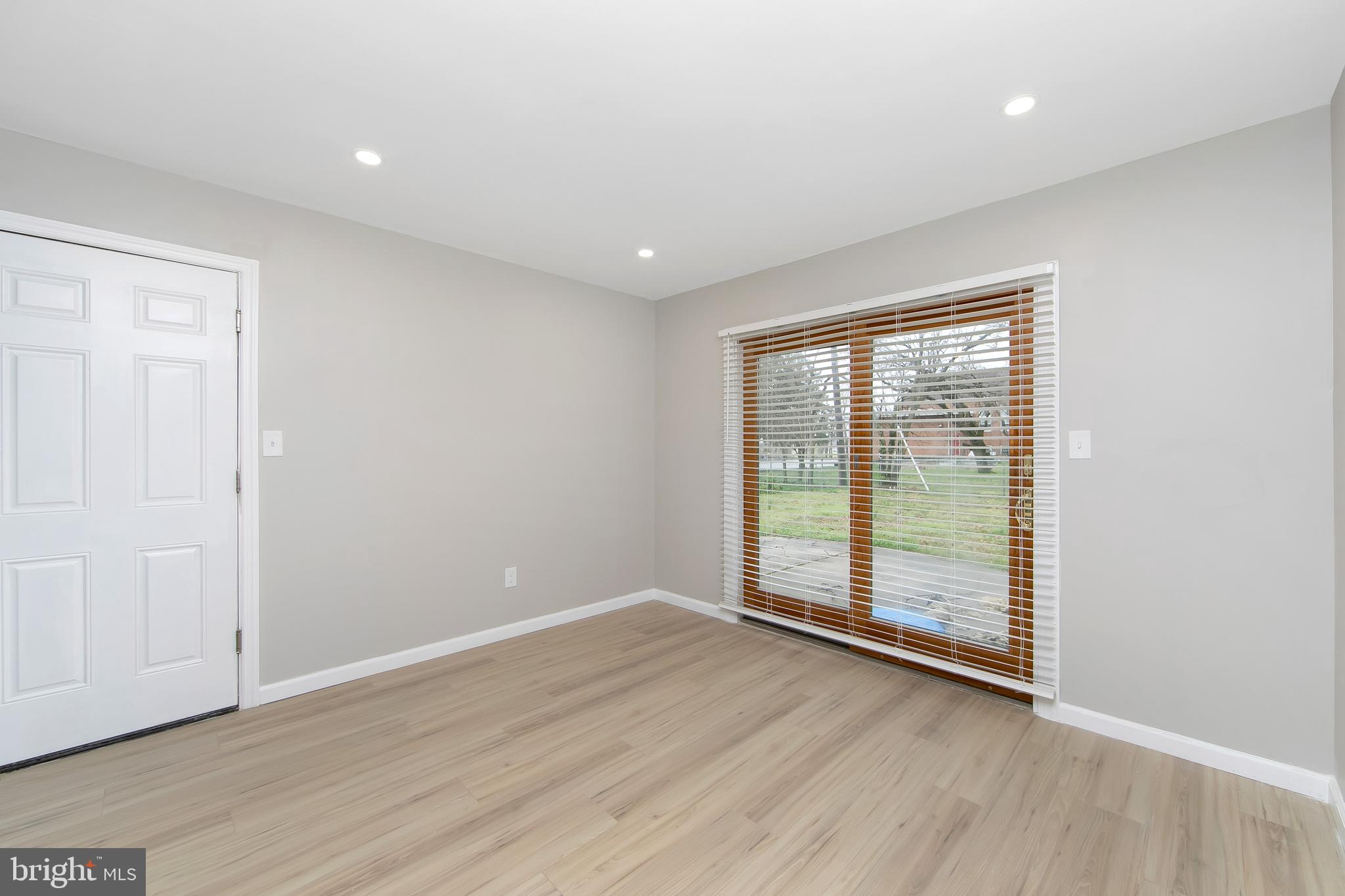2 South Sunset Road Willingboro, NJ 08046 - Photo 9 of 27