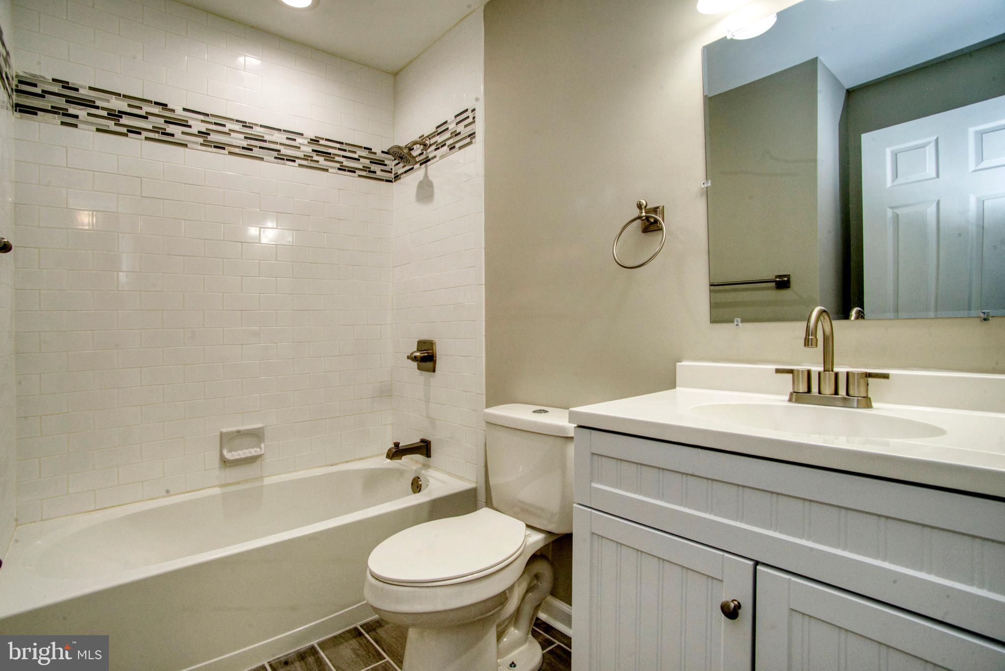 2805 Shiloh Church Road Bryans Road, MD 20616 - Photo 13 of 30 Bathroom 2 with Tub and Shower