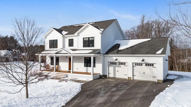 $850,000 | 21 Ice Pond Drive, Portland, ME 04103