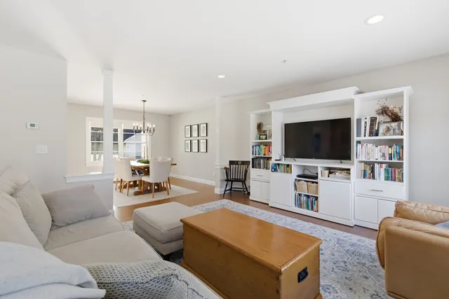 $850,000 | 21 Ice Pond Drive, Portland, ME 04103