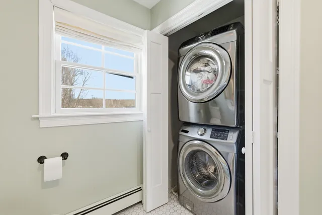 $850,000 | 21 Ice Pond Drive, Portland, ME 04103