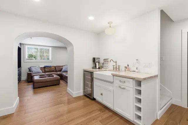 $850,000 | 21 Ice Pond Drive, Portland, ME 04103