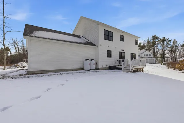 $850,000 | 21 Ice Pond Drive, Portland, ME 04103