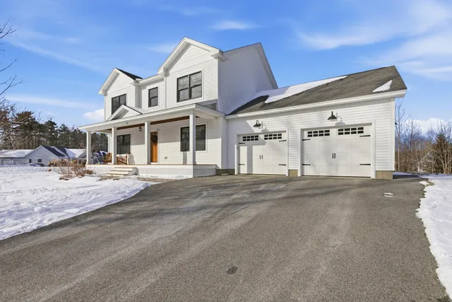 $850,000 | 21 Ice Pond Drive, Portland, ME 04103