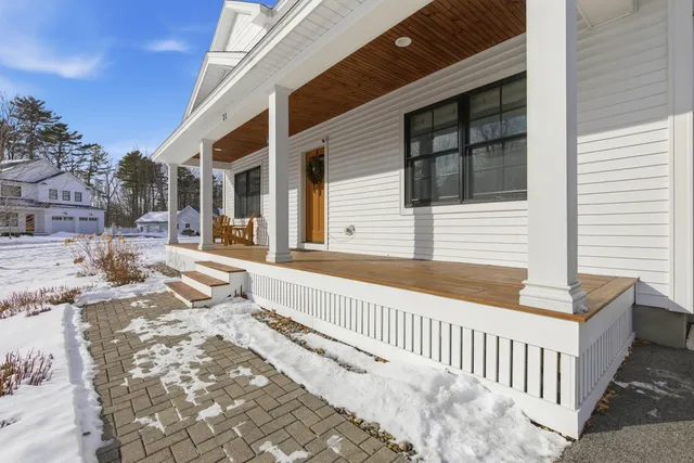 $850,000 | 21 Ice Pond Drive, Portland, ME 04103