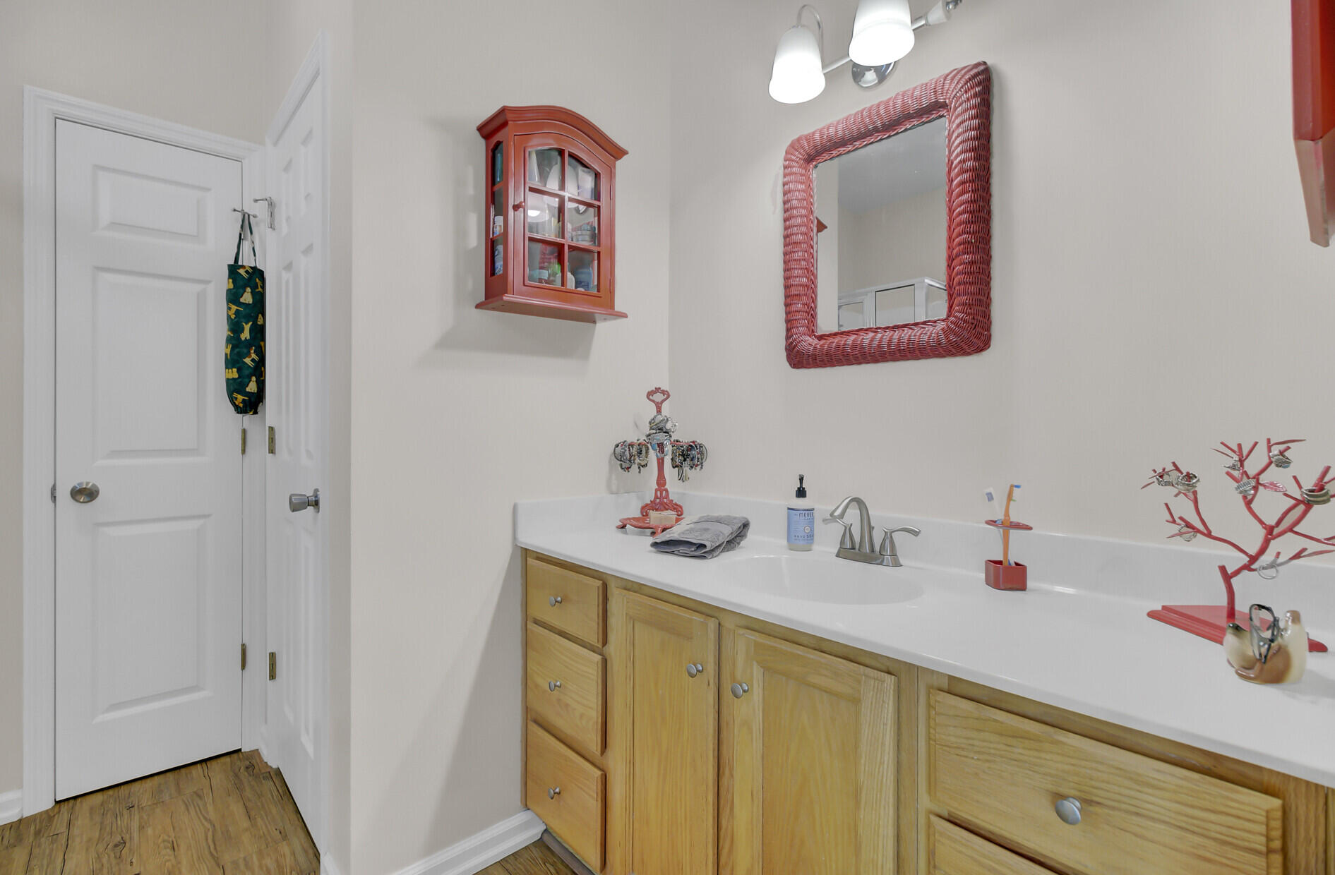 198 Lancaster Road Summerville, SC 29485 - Photo 18 of 34 Private Owners Bath