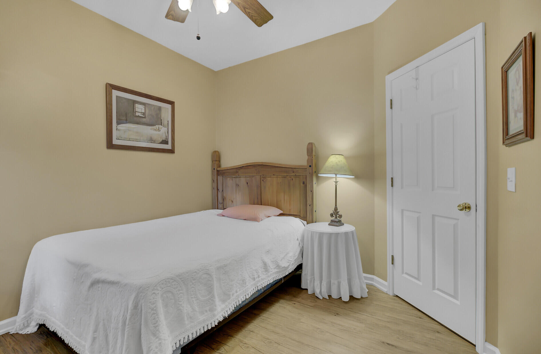 198 Lancaster Road Summerville, SC 29485 - Photo 20 of 34 Bedroom #2