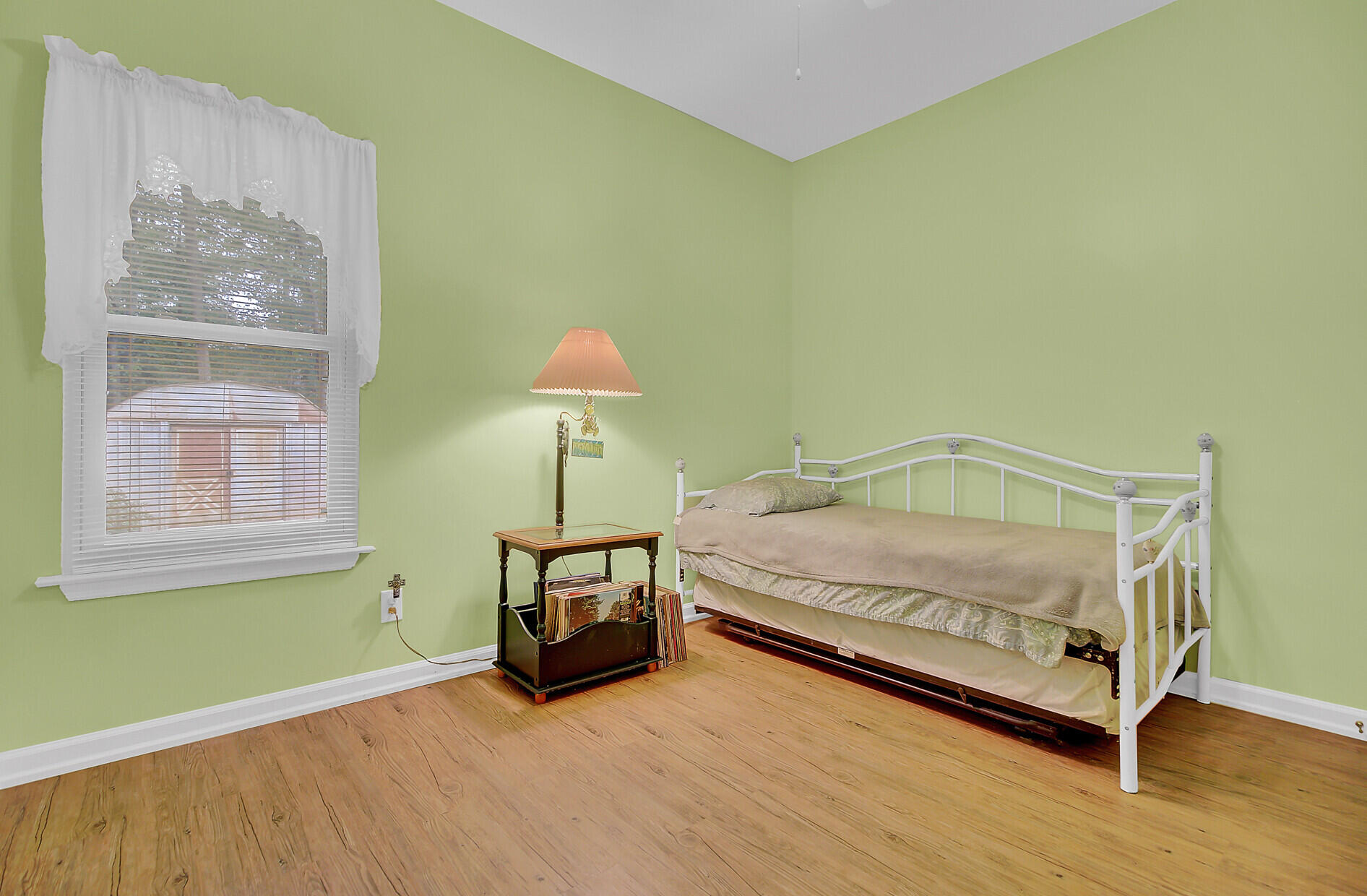 198 Lancaster Road Summerville, SC 29485 - Photo 22 of 34 Bedroom #3