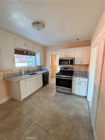 $3,200 | 123 Orange Grove Avenue, Placentia, CA 92870