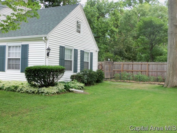 1414 West Ash Street Springfield, IL 62704 - Photo 19 of 19 Gallery Image 19