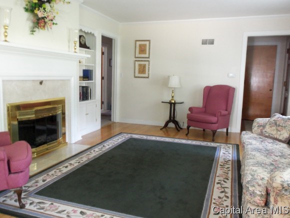 1414 West Ash Street Springfield, IL 62704 - Photo 7 of 19 Gallery Image 7