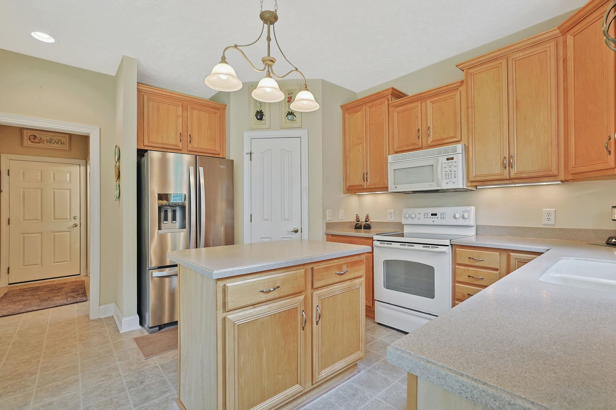 226 Laurel Bay Drive Murrells Inlet, SC 29576 - Photo 8 of 48
