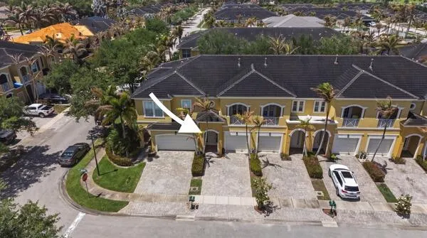 $2,350 | 6109 Northwest Kendra Lane, Port St. Lucie, FL 34983
